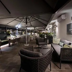 77 Seventy-seven - Maison D'art Collection Hotell
